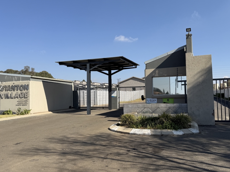 To Let 2 Bedroom Property for Rent in Benoni North Gauteng