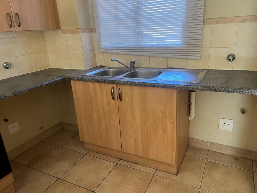 2 Bedroom Property for Sale in Castleview Gauteng