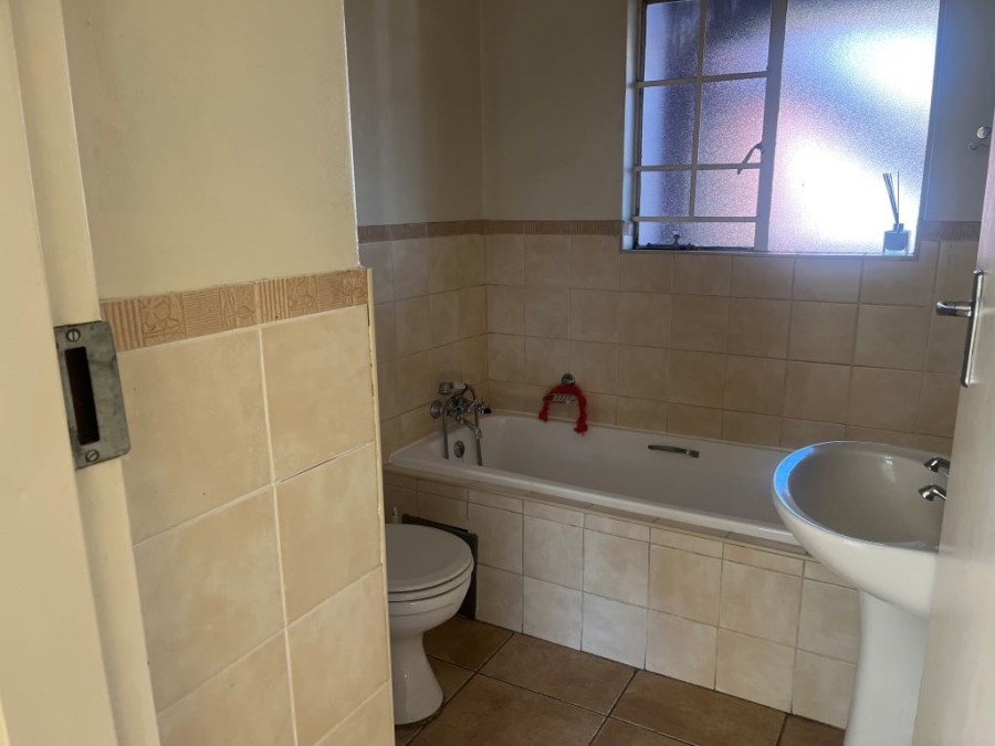 2 Bedroom Property for Sale in Castleview Gauteng