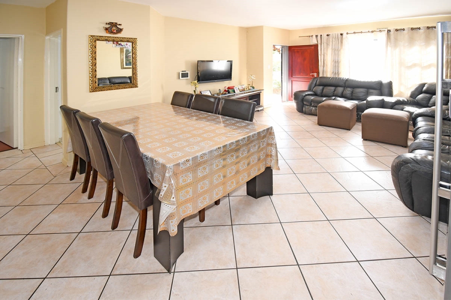 2 Bedroom Property for Sale in Bedfordview Gauteng