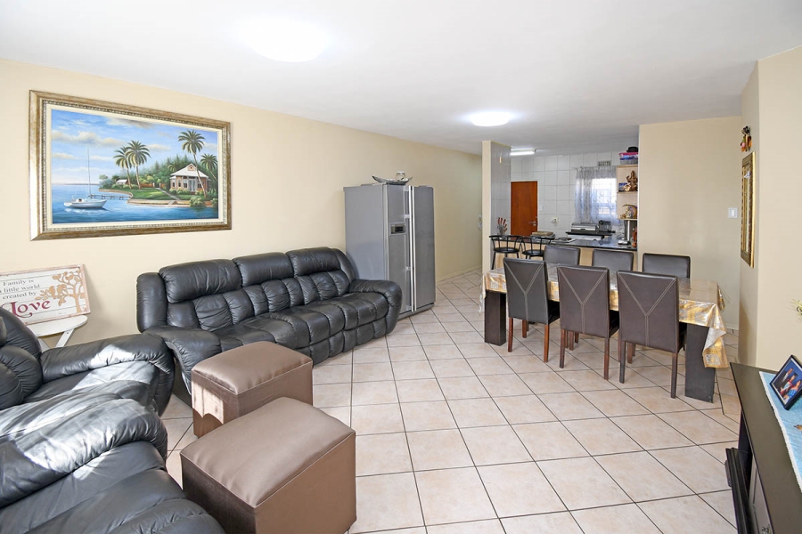 2 Bedroom Property for Sale in Bedfordview Gauteng