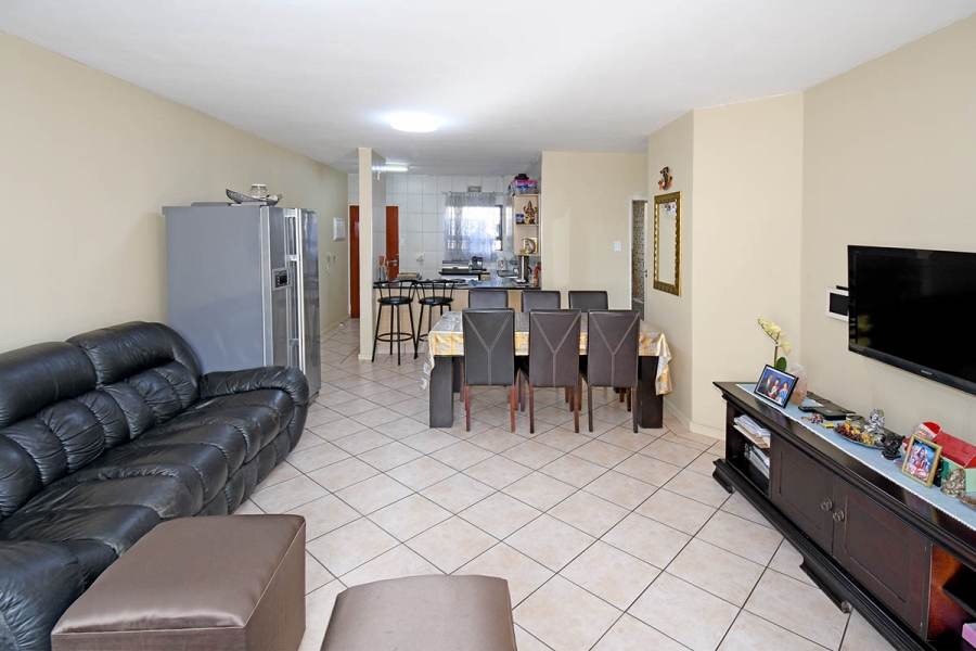2 Bedroom Property for Sale in Bedfordview Gauteng