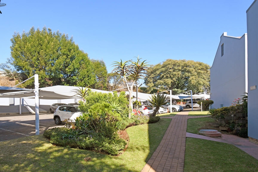 2 Bedroom Property for Sale in Bedfordview Gauteng