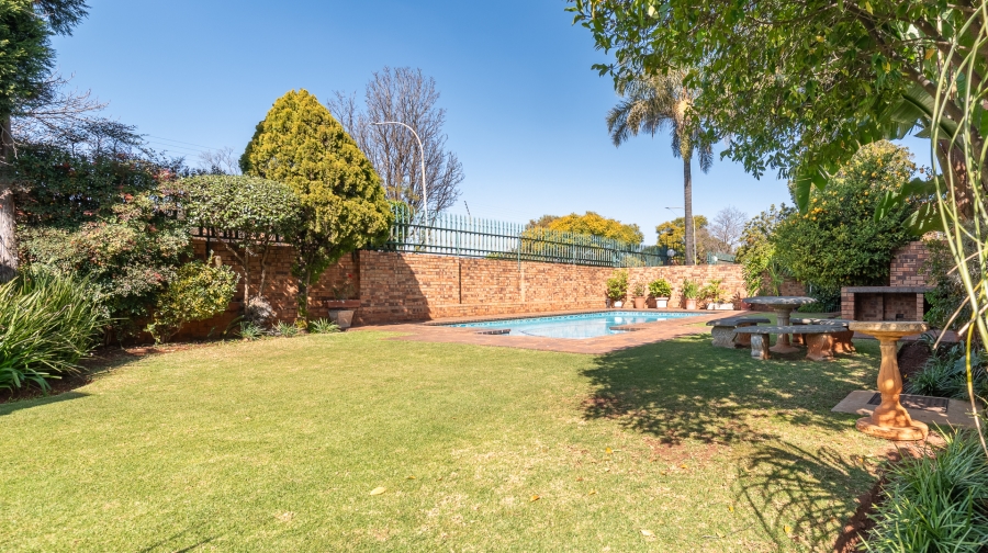 3 Bedroom Property for Sale in Fairland Gauteng