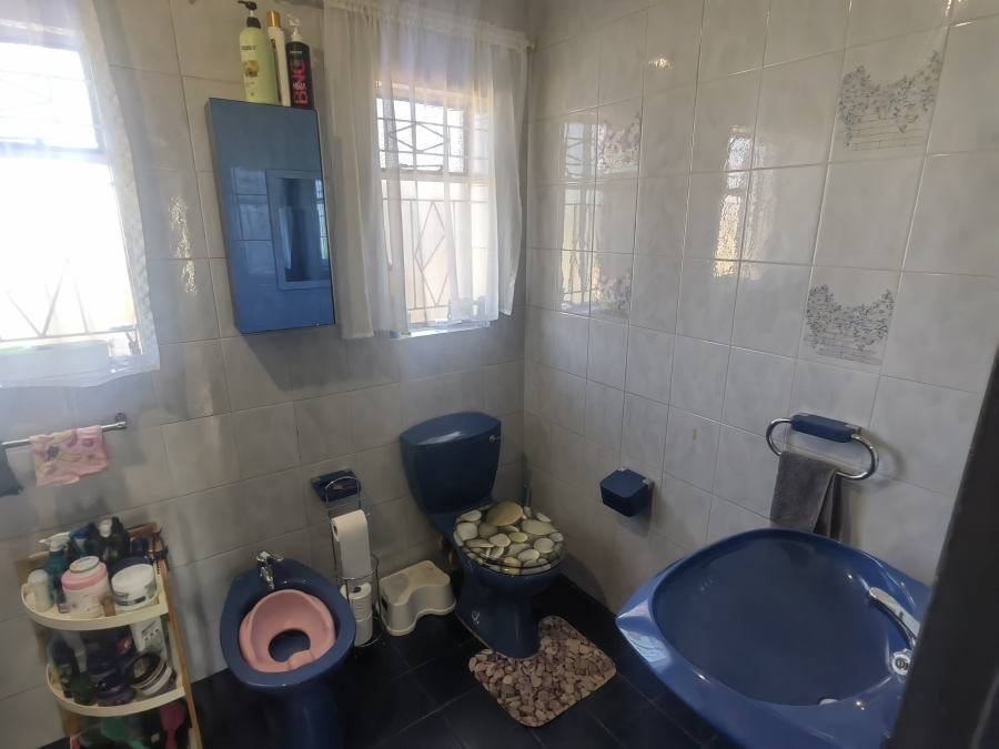 3 Bedroom Property for Sale in Noycedale Gauteng
