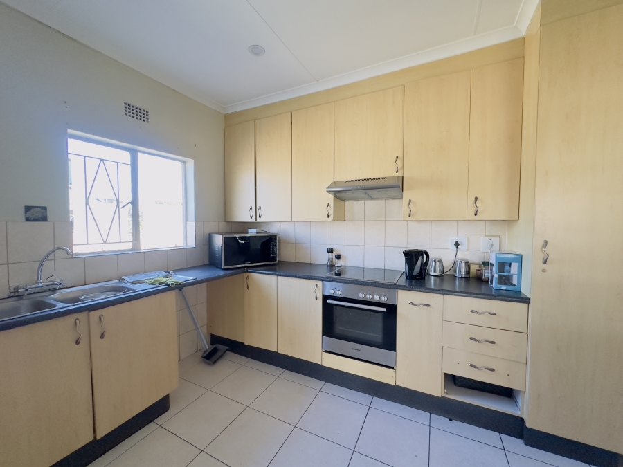 3 Bedroom Property for Sale in Verwoerdpark Gauteng