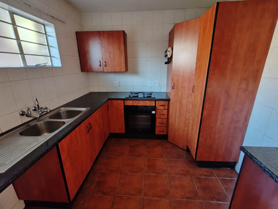 2 Bedroom Property for Sale in Rietfontein Gauteng