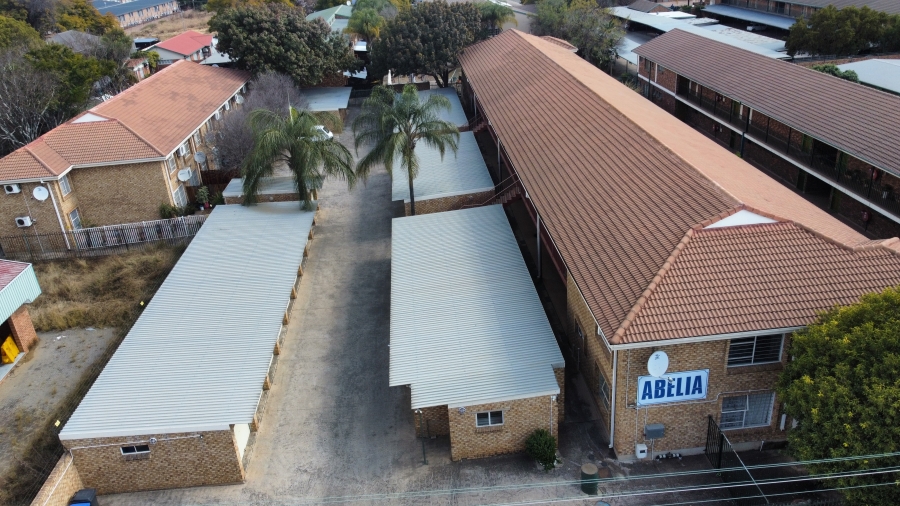 2 Bedroom Property for Sale in Rietfontein Gauteng