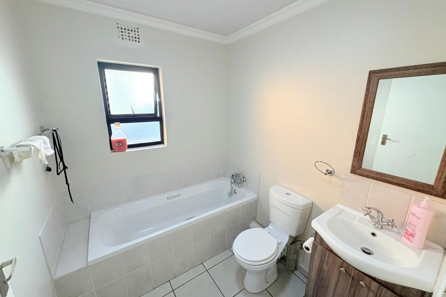 2 Bedroom Property for Sale in Rynfield Gauteng