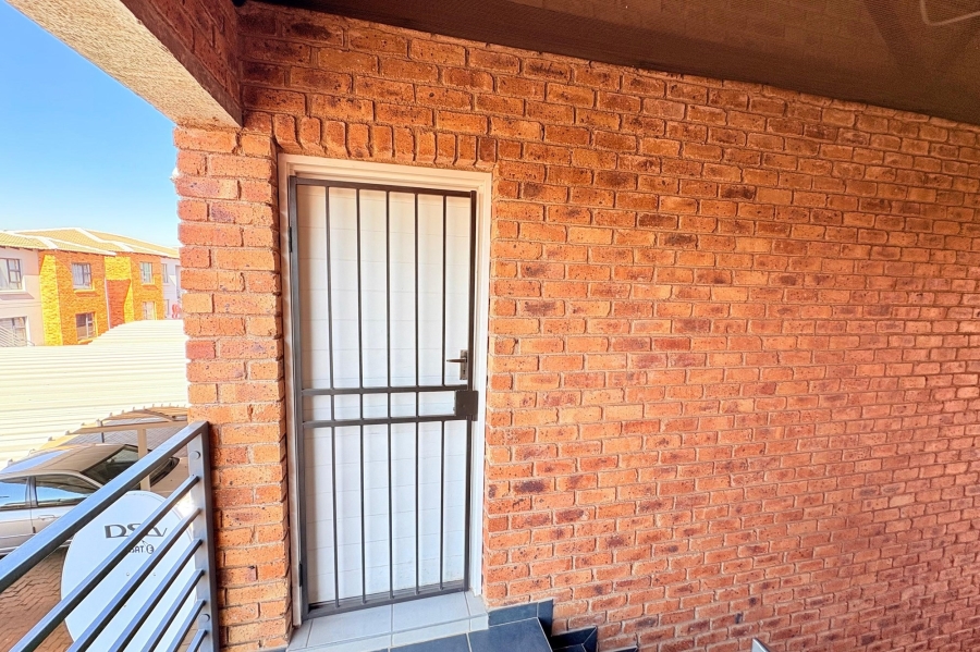 2 Bedroom Property for Sale in Rynfield Gauteng