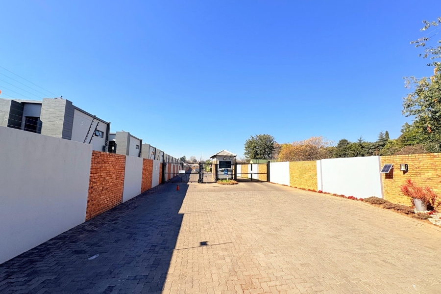 2 Bedroom Property for Sale in Rynfield Gauteng