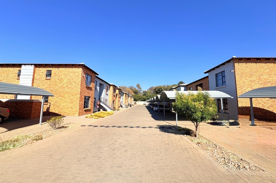 2 Bedroom Property for Sale in Rynfield Gauteng