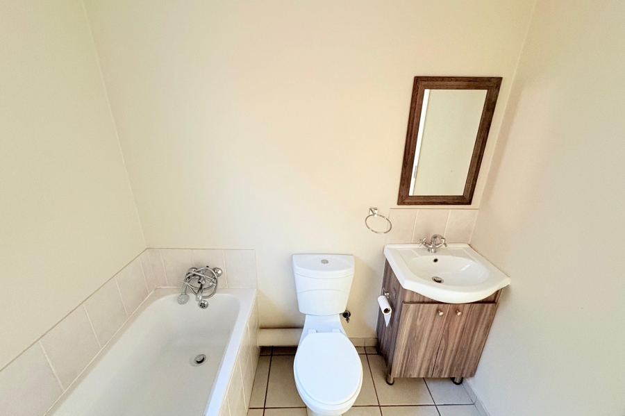 2 Bedroom Property for Sale in Rynfield Gauteng