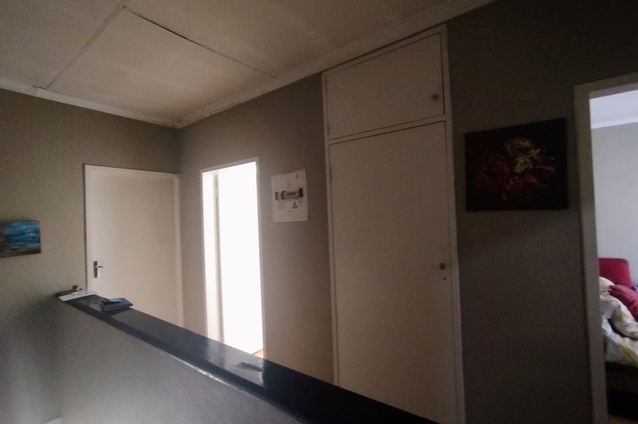 2 Bedroom Property for Sale in Fourways Gardens Gauteng
