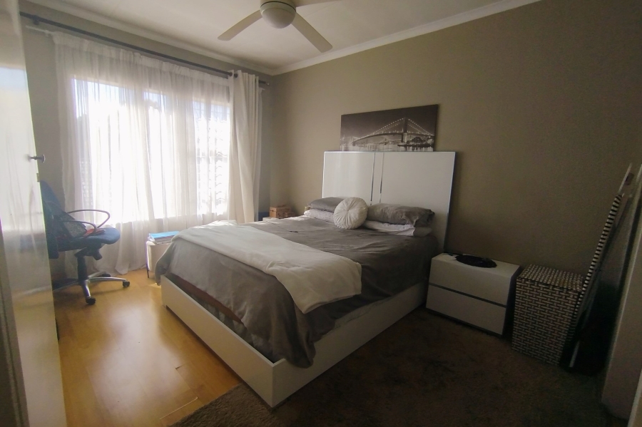 2 Bedroom Property for Sale in Fourways Gardens Gauteng