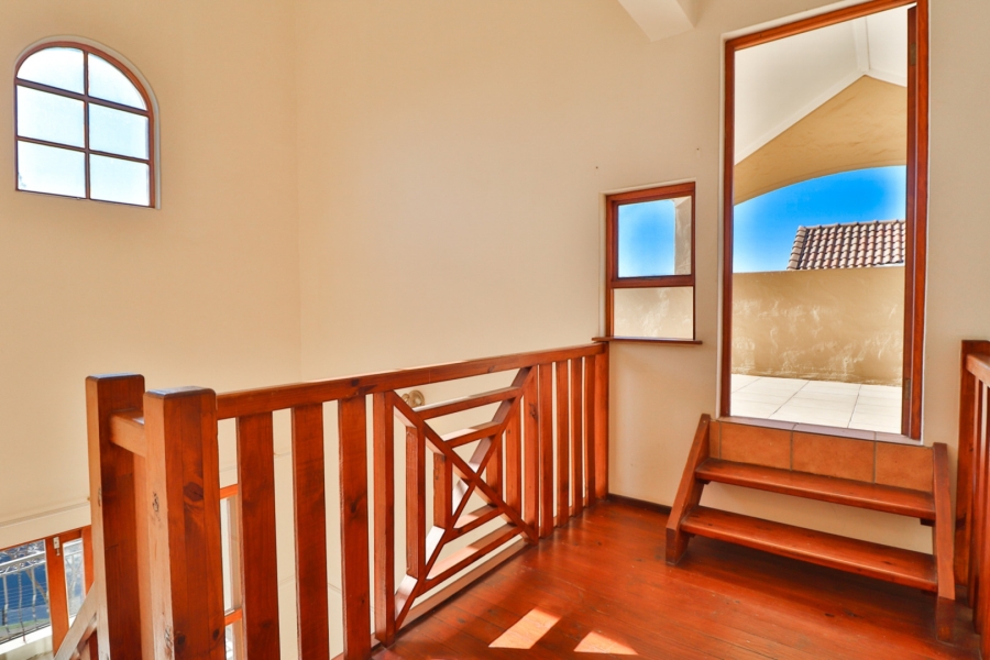 2 Bedroom Property for Sale in Morningside Gauteng