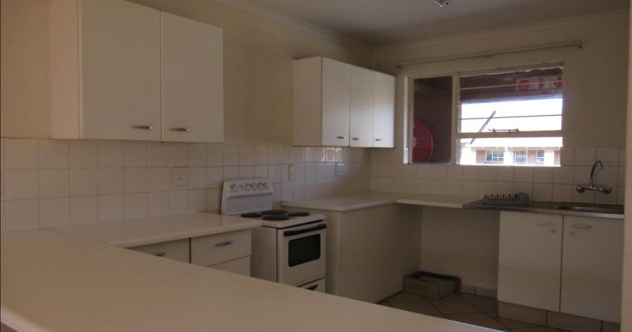 2 Bedroom Property for Sale in Florida Gauteng