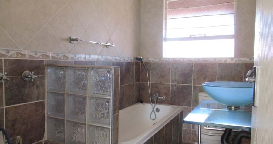 2 Bedroom Property for Sale in Florida Gauteng