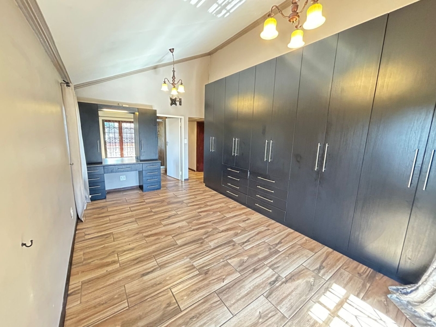 To Let 2 Bedroom Property for Rent in North Riding Gauteng