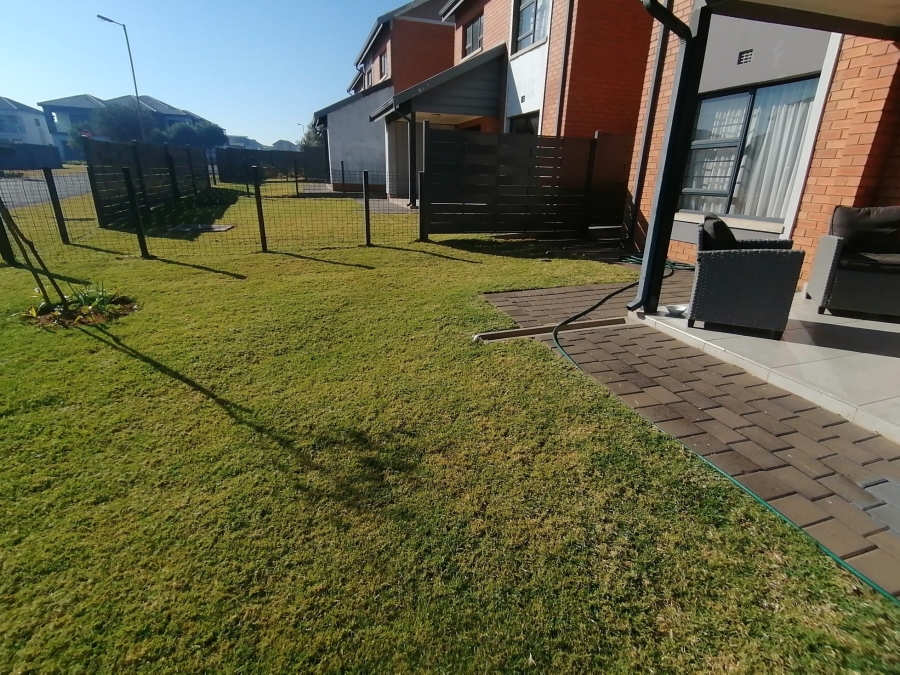 3 Bedroom Property for Sale in Zambezi Manor Lifestyle Estate Gauteng