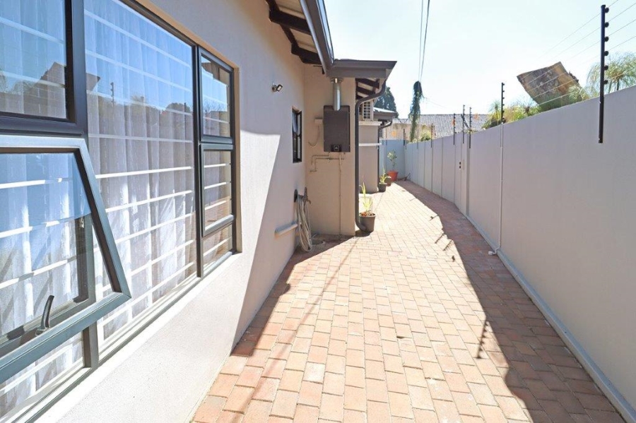 3 Bedroom Property for Sale in Elma Park Gauteng