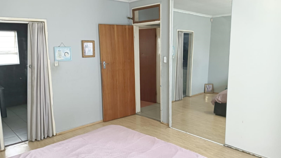 3 Bedroom Property for Sale in Birchleigh North Gauteng