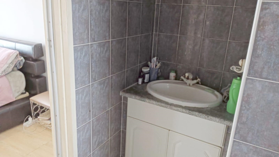 3 Bedroom Property for Sale in Birchleigh North Gauteng