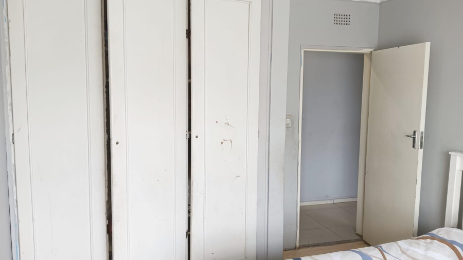 3 Bedroom Property for Sale in Birchleigh North Gauteng