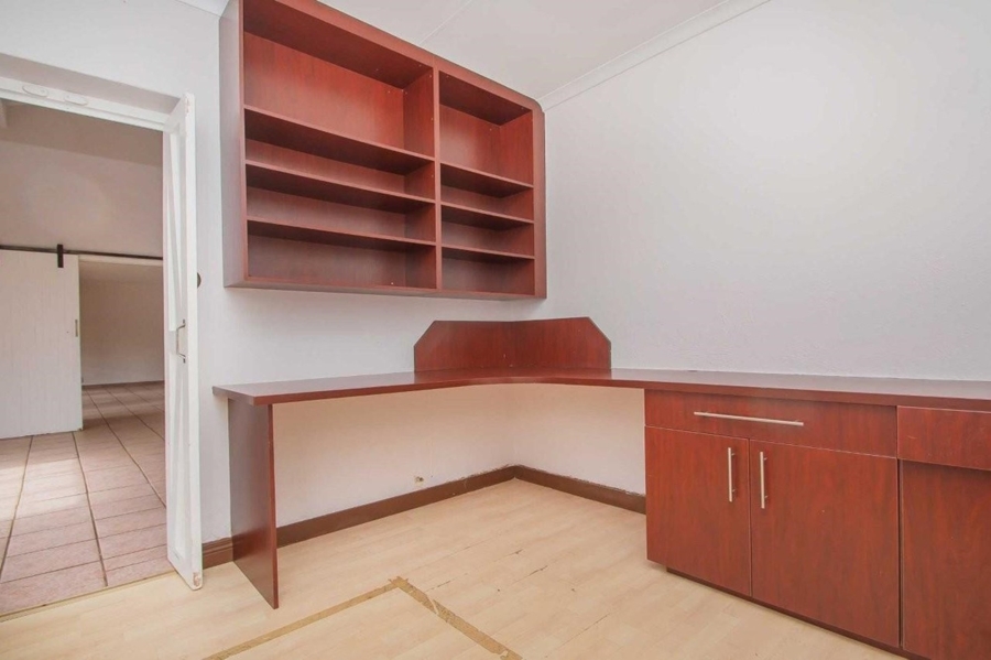 4 Bedroom Property for Sale in Northwold Gauteng