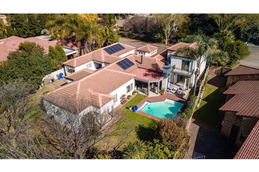 4 Bedroom Property for Sale in Eldoraigne Gauteng