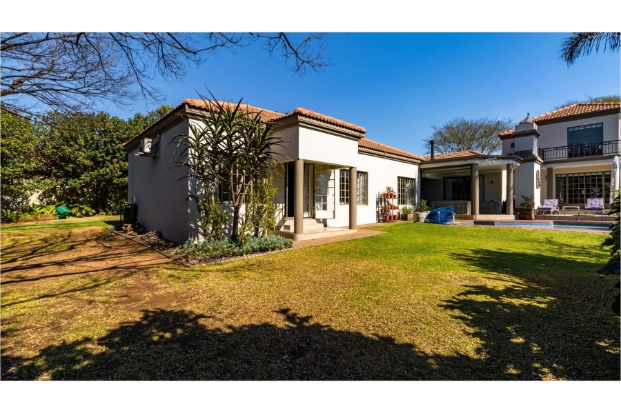 4 Bedroom Property for Sale in Eldoraigne Gauteng