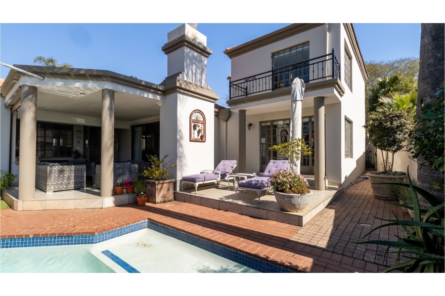 4 Bedroom Property for Sale in Eldoraigne Gauteng