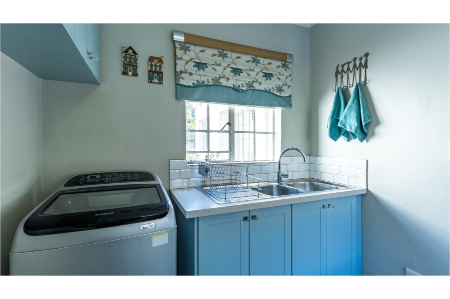 4 Bedroom Property for Sale in Eldoraigne Gauteng