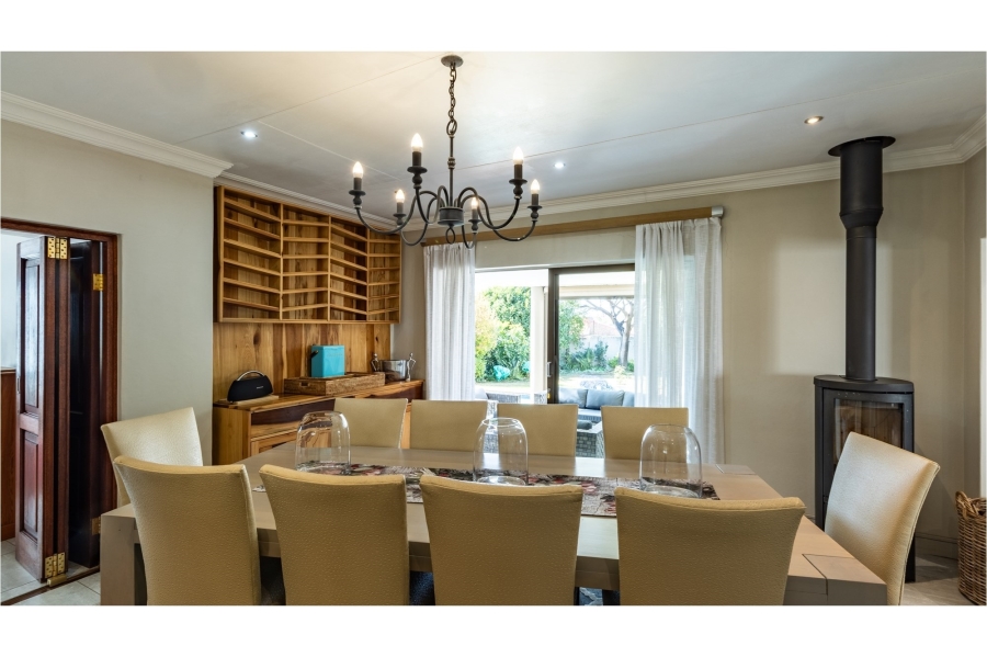 4 Bedroom Property for Sale in Eldoraigne Gauteng