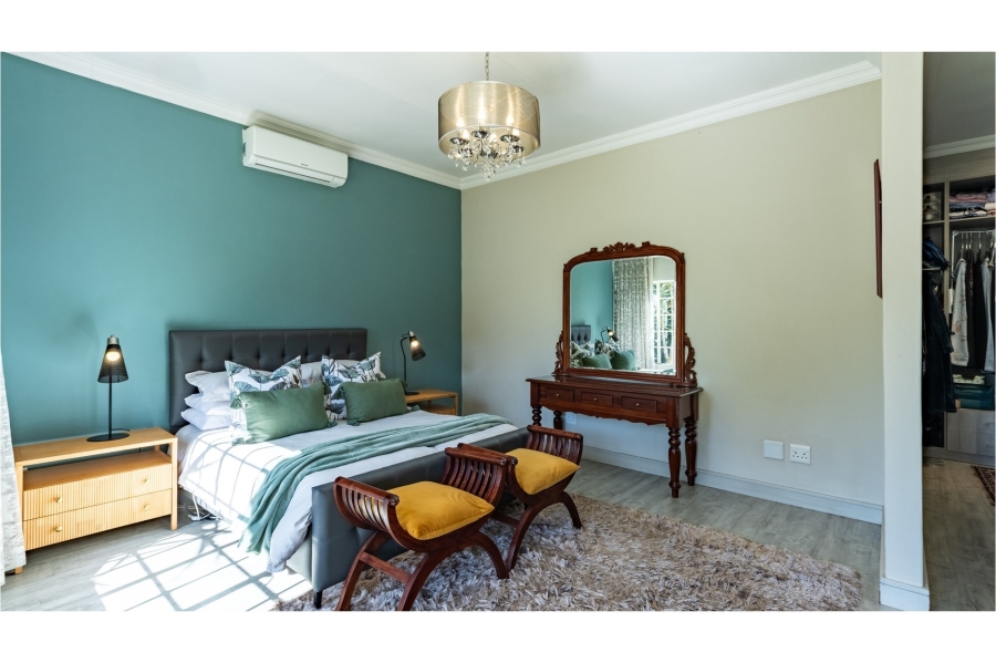 4 Bedroom Property for Sale in Eldoraigne Gauteng