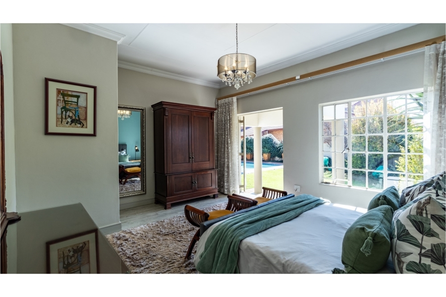 4 Bedroom Property for Sale in Eldoraigne Gauteng