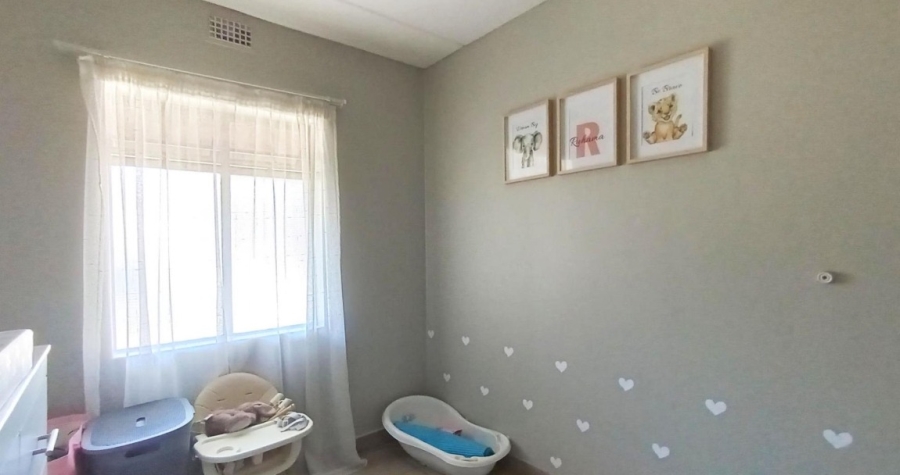 2 Bedroom Property for Sale in Montana Tuine Gauteng