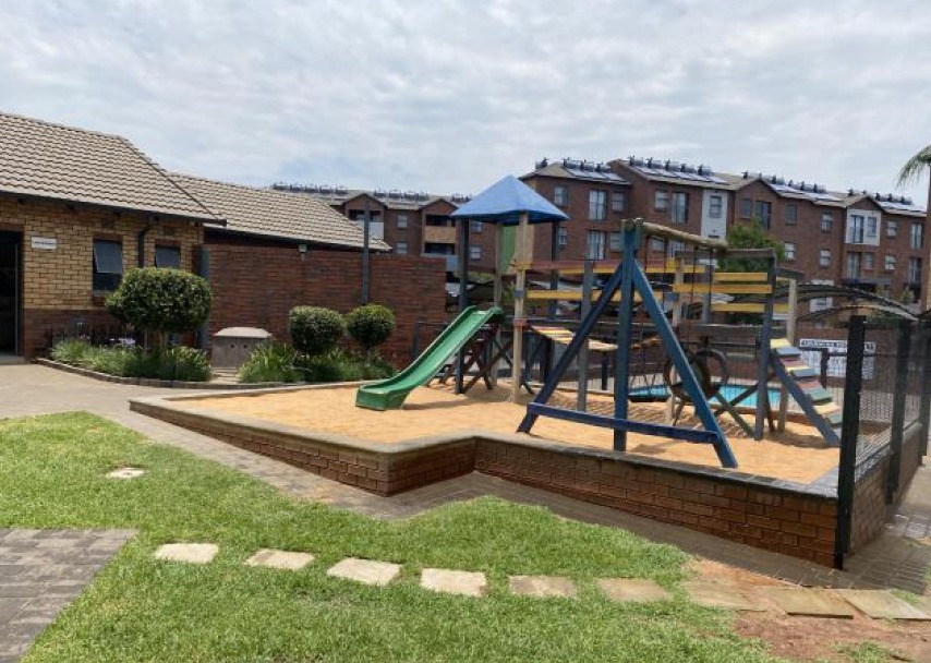 2 Bedroom Property for Sale in Montana Tuine Gauteng