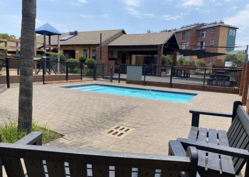 2 Bedroom Property for Sale in Montana Tuine Gauteng