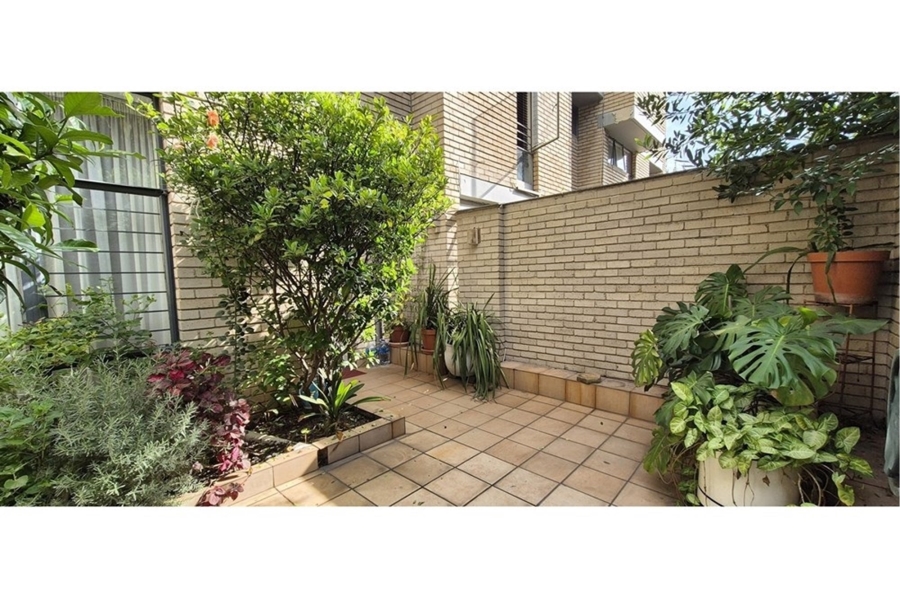 2 Bedroom Property for Sale in Norwood Gauteng