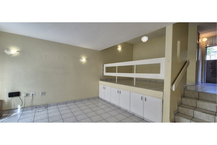 2 Bedroom Property for Sale in Norwood Gauteng