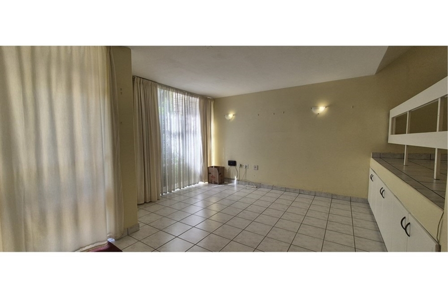 2 Bedroom Property for Sale in Norwood Gauteng