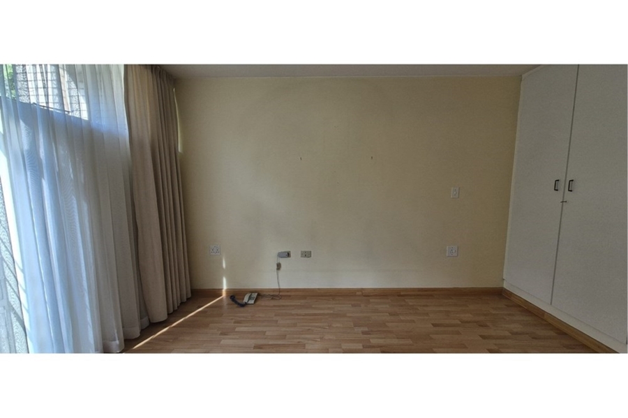 2 Bedroom Property for Sale in Norwood Gauteng