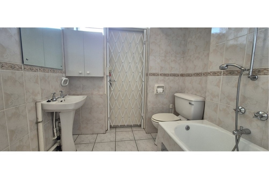 2 Bedroom Property for Sale in Norwood Gauteng