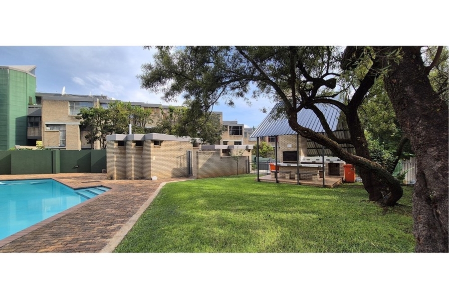 2 Bedroom Property for Sale in Norwood Gauteng