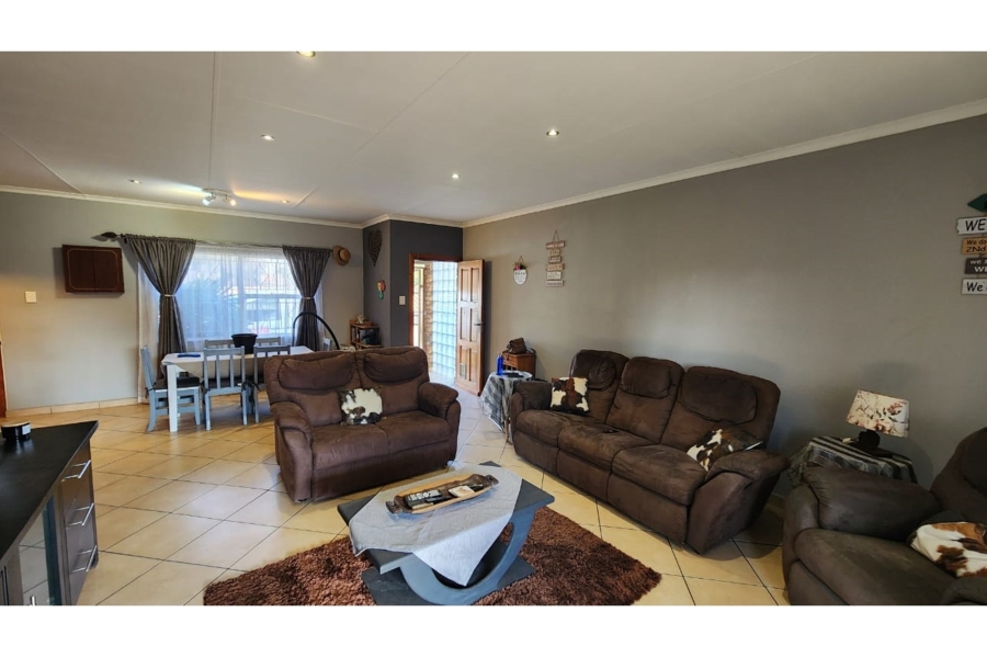 2 Bedroom Property for Sale in New State Areas Gauteng