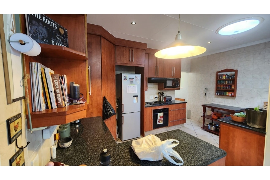 2 Bedroom Property for Sale in New State Areas Gauteng