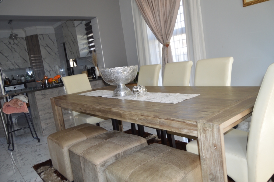 To Let 3 Bedroom Property for Rent in Greengate Gauteng