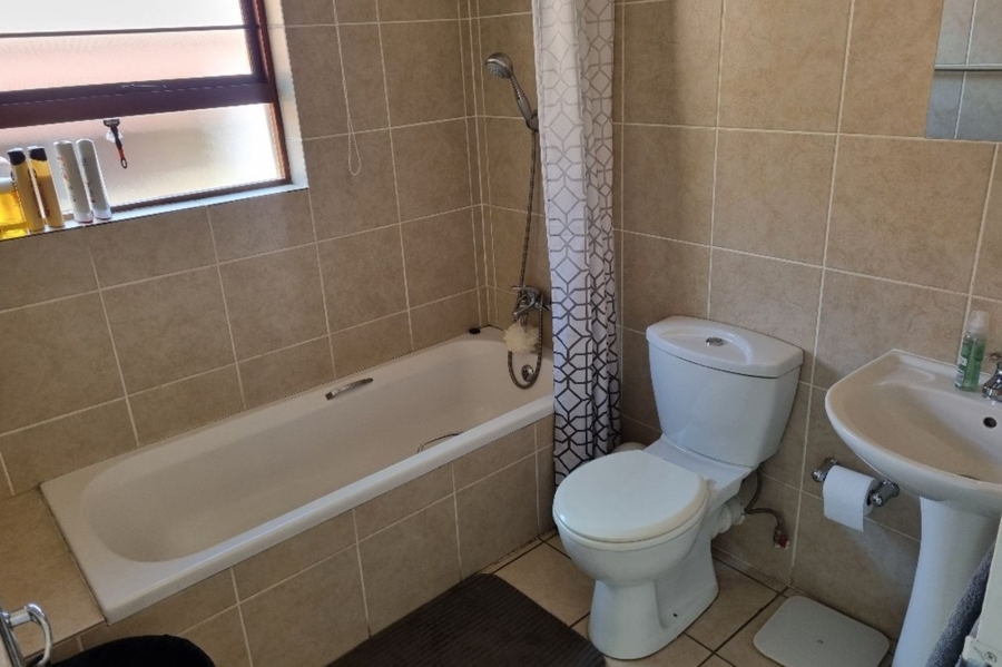 2 Bedroom Property for Sale in Bedfordview Gauteng