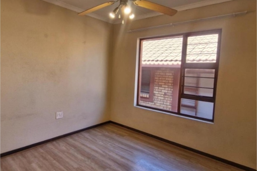 2 Bedroom Property for Sale in Bedfordview Gauteng